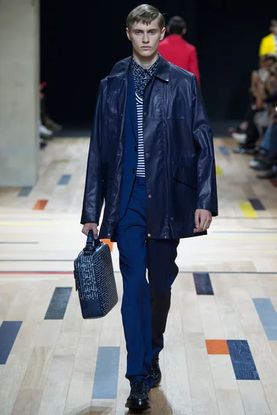 Look 21